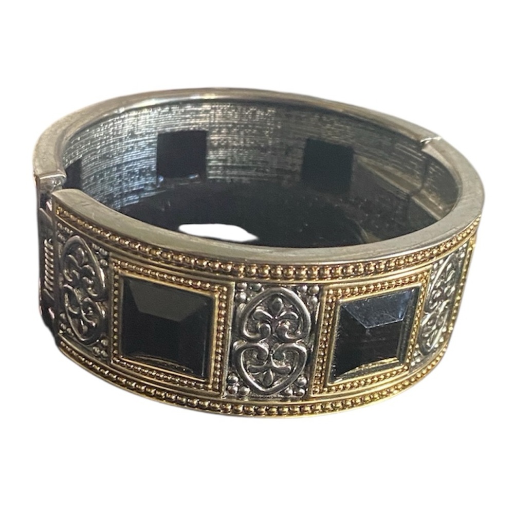 Elegant Gold and Black Bracelet